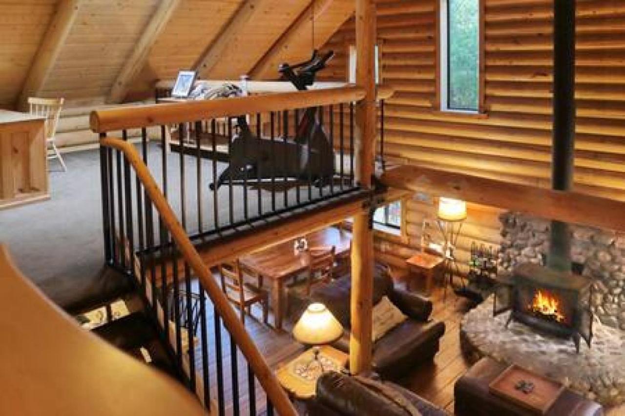 Eagles Nest - Natural Log Cabin With Guest House Idyllwild Exterior photo